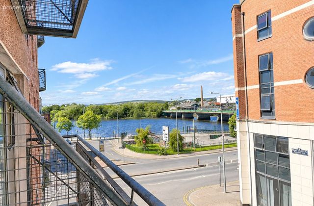 Apartment 106, Richmond Court, Mount Kennett Place, Limerick City Centre, Co. Limerick - Click to view photos
