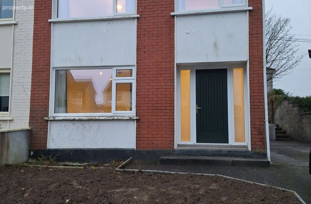 19 Rockmount Road, Highfield Park, Galway, Shantalla, Co. Galway - Click to view photos