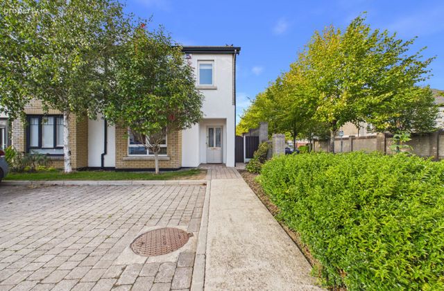 118 Beech Park, Easton Road, Leixlip, Leixlip, Co. Kildare - Click to view photos