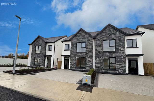 Cois Na Cille, Sli Na Manach, Mungret, Co. Limerick - Click to view photos