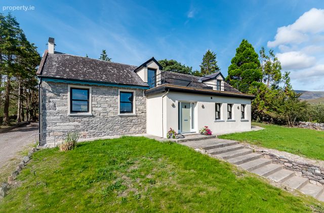 Old Church / School House, Ardmore, Sneem, Co. Kerry, Sneem, Co. Kerry - Click to view photos