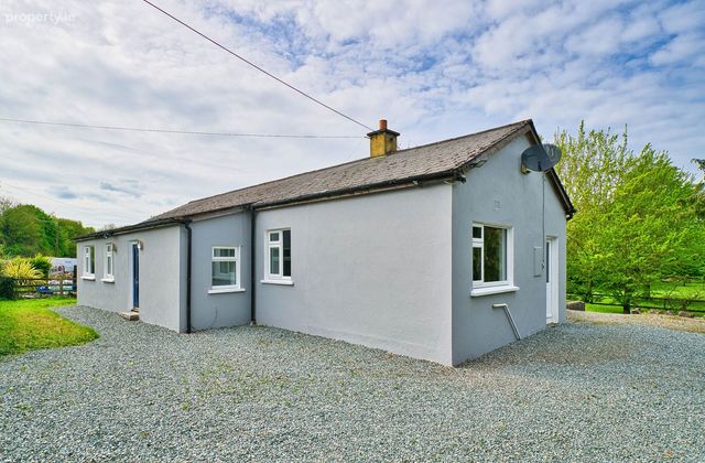 Railway Cottage, Clownings, Straffan, Co. Kildare, Straffan, Co. Kildare - Click to view photos
