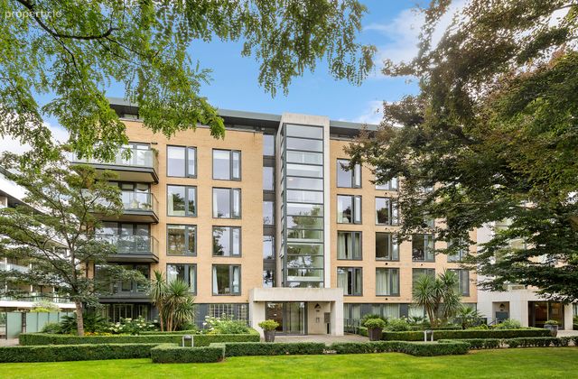 Bloomfield Park, Donnybrook, Donnybrook, Dublin 4 - Click to view photos