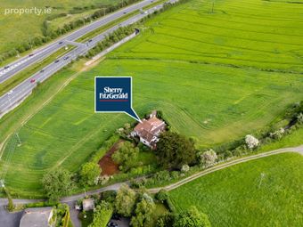 Hinchogue Cottage, Golf Lane, Carrickmines, Dublin 18, Carrickmines, Dublin 18 - Image 2