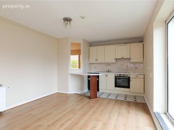 2 Madeira Island House, Mill Street, Galway City Centre, Galway, Galway City Centre, Co. Galway - Image 3
