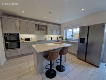 18 The Grove, Heathfield, Carriganarra, Clash, Co. Cork - Image 4