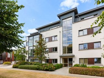 Apartment 63, Southmede, Dundrum, Dublin 16 - Image 2