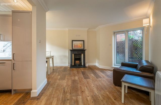 The Sweepstakes, Ballsbridge Park, Sandymount, Dublin 4 - Click to view photos