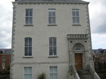 Mullins Wing Apartments, Linden Square, Grove Avenue, Stillorgan, Co. Dublin