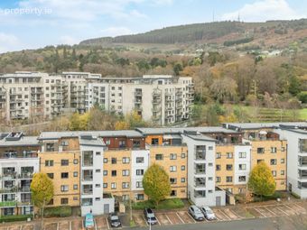 Apartment 41, The Belfry, Belarmine Copse, Stepaside, Dublin 18 - Image 4
