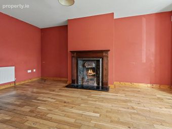 6 Woodside Park, Ballaghaderreen, Co. Roscommon - Image 4