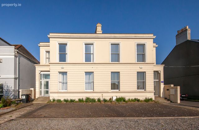 384 Clontarf Road, Clontarf, Clontarf, Dublin 3 - Click to view photos