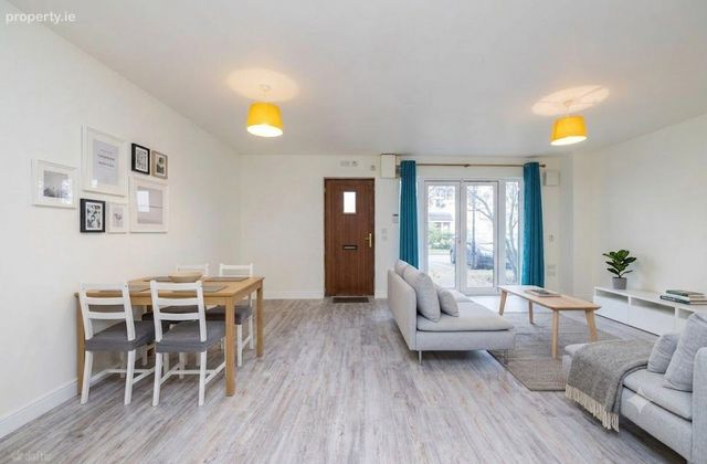 1 Melville Square, Dublin 11, Finglas, Dublin 11 - Click to view photos