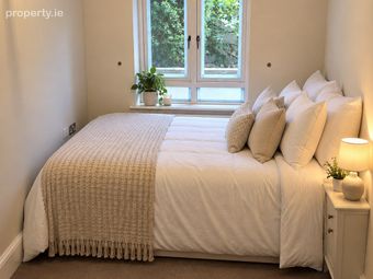 Apartment 60, The Sycamore, Trimbleston, Clonskeagh, Dublin 14 - Image 5