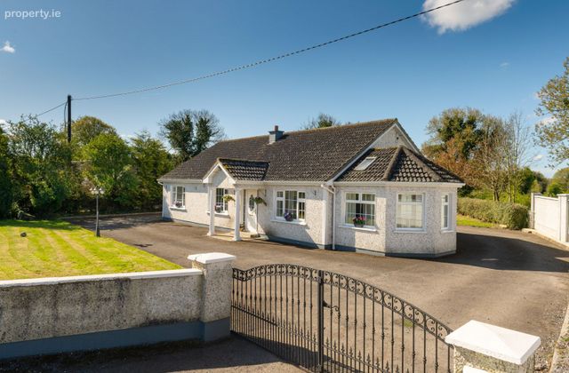 Cushina Lower, Portarlington, Co. Offaly - Click to view photos