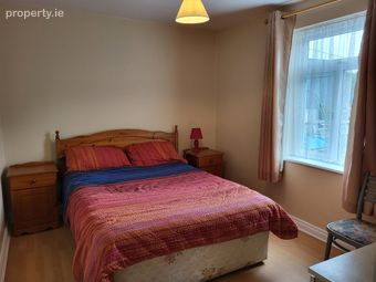 Castleport Apartment, Ballymacrah, Castlebar, Co. Mayo - Image 4