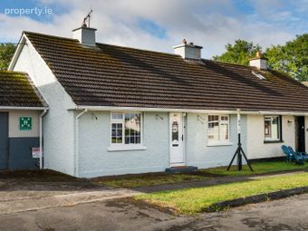 38 Saint Brochan's Park, Bracknagh, Co. Offaly - Image 3