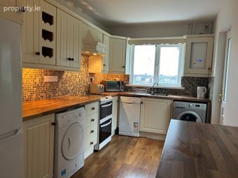 13 Bishopsgrove, Ferrybank, Ferrybank, Co. Waterford - Image 5