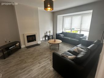11 Somerton Green, Newcastle Road, Lucan, Co. Dublin - Image 4