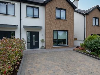 8 The Mews, Heathfield, Carriganarra, Ballincollig, Co. Cork - Image 2