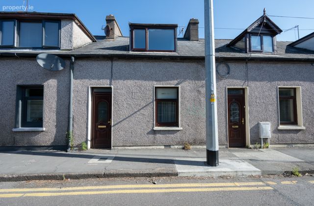 9 South View, Ballinlough Road, Cork, Ballinlough, Co. Cork - Click to view photos