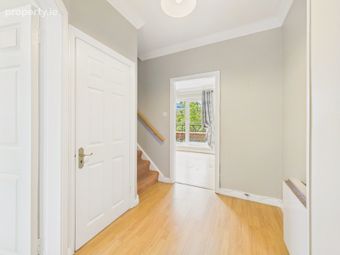 36 Forster Place, Forster Court, Galway, Bohermore, Co. Galway - Image 5