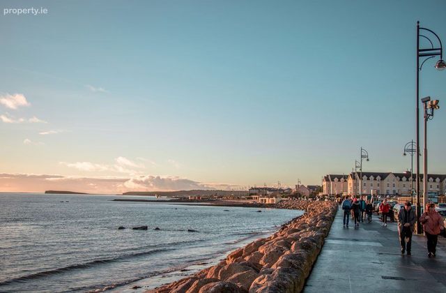 Apartment 3, Pointe Boise, Salthill, Co. Galway - Click to view photos