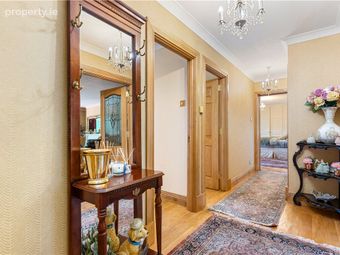 81 The Elms, Mount Merrion Avenue, Blackrock, Co Dublin, Blackrock, Co. Dublin - Image 2