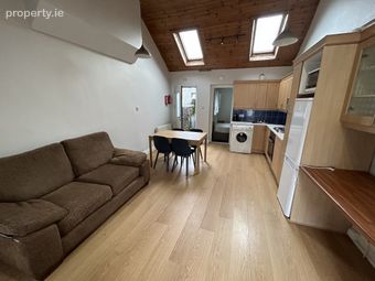 31 Maxwell Street, Dublin 8 - Image 2