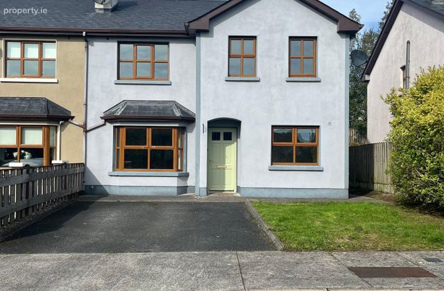 Bloomswood, 18 Crannlur, Enybegs, Ennybegs, Co. Longford - Click to view photos