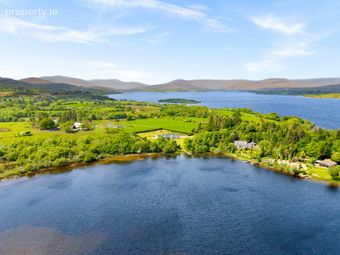 Rinneroon Bay House, Lough Corrib, Oughterard, Co. Galway, Oughterard, Co. Galway - Image 2