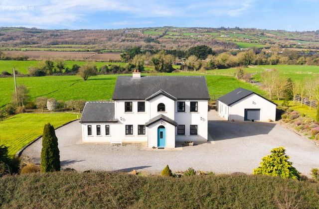 Castle Lawn, Clogrennane, Carlow Town, Co. Carlow, Cloydah, Co. Carlow - Click to view photos