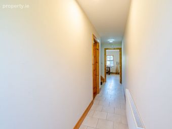 11 Elm Gardens, Balla, Co. Mayo - Image 4