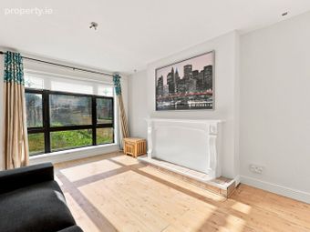 38 Huntstown Rise, Mulhuddart, Huntstown, Dublin 15 - Image 4