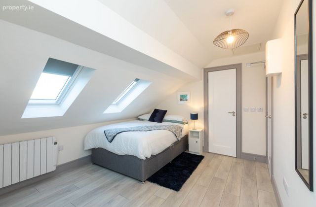 Connaught Street, Phibsborough, Dublin 7 - Click to view photos