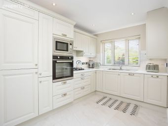 10 Finnspark, Finnstown Cloisters, Lucan, Co. Dublin - Image 3