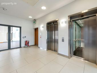 Part 1st Floor, Simmonscourt House, Ballsbridge, Dublin 4, Dublin 4 - Image 4