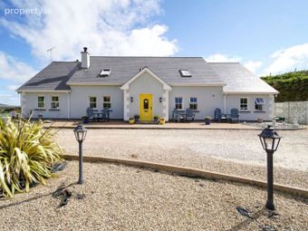 Slieve League House, Croaghlin, Teelin, Co. Donegal - Image 2