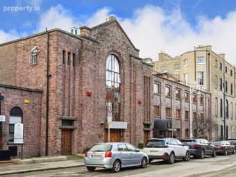 The Merrion Square Collection, Dublin 2 - Image 3