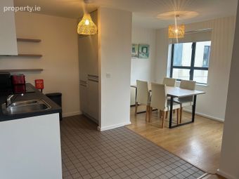 Apartment 20, Cassian Court North, River Drive, Ro, Royal Canal Park, Dublin 15 - Image 3