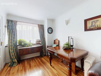 4 Clarinda Manor, Dun Laoghaire, Co Dublin, Dun Laoghaire, Co. Dublin - Image 3