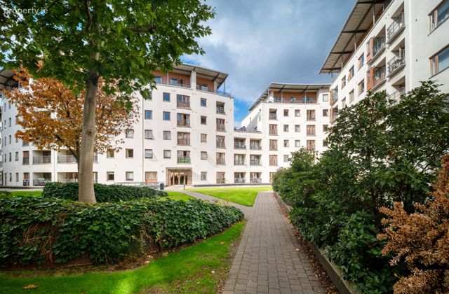 84 Spencer House, Custom House Square, Mayor Street Lower, IFSC, Dublin 1 - Click to view photos
