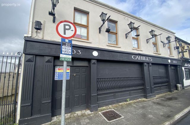 Cahills Bar &amp; Lounge, 3 Mulgrave Street, Limerick, Co. Limerick, Limerick City Centre, Co. Limerick - Click to view photos