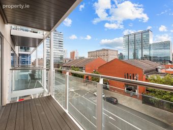 14 Block 11 Gallery Quay, Pearse Street, Grand Canal Dock, Dublin 2, Grand Canal Dock, Dublin 2 - Image 4