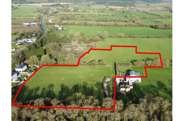 Circa 2.62 Ha Land With Fpp For 40 Houses, Turnpike Cross, Skaghardgannon, Doneraile, Co. Cork, Doneraile, Co. Cork - Click to view photos