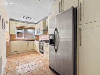 13 Woodview Park, Castleknock, Dublin 15, Co. Dublin, Castleknock, Dublin 15 - Image 4