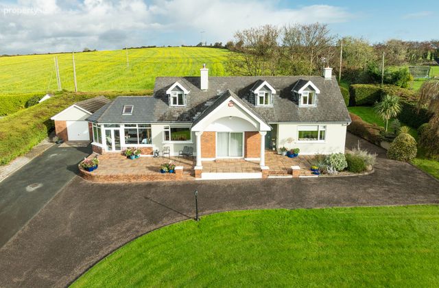 Roseville, Fanick, Cobh, Co. Cork - Click to view photos