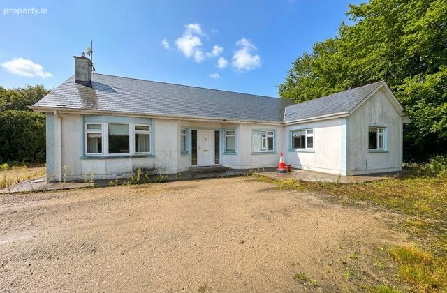 Ballyhow, Screen, Co. Wexford, Screen, Co. Wexford - Click to view photos
