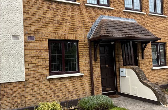 Beaufield Manor, Stillorgan, Stillorgan, Co. Dublin - Click to view photos