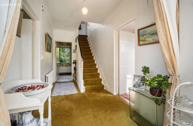 58 Glenabbey Road, Mount Merrion, Mount Merrion, Co. Dublin - Click to view photos